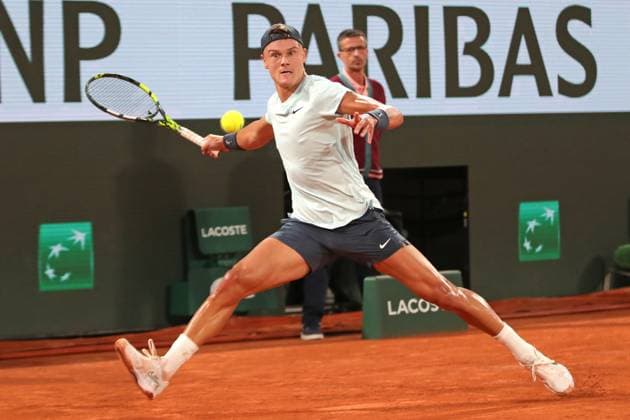3rd June 2024; Roland Garros, Paris, France; 2024 French Open Tennis tournament, Day 9; Holger Rune plays a forehand return against Alexander Zverev (deu)  ActionPlus12650711 JonxBromley