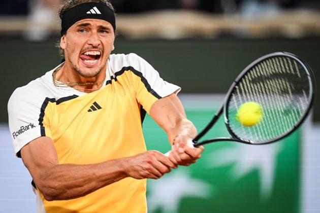 June 3, 2024, Paris, France, France: Alexander ZVEREV of Germany during the ninth day of Roland-Garros 2024, French Open 2024, Grand Slam tennis tournament at the Roland-Garros Stadium on June 03, 2024 in Paris, France. Paris France - ZUMAm308 20240603_zsp_m308_015 Copyright: xMatthieuxMirvillex
