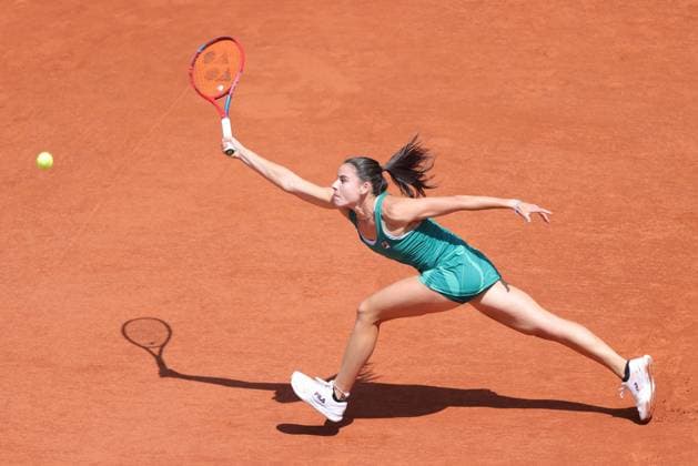 Emma Navarro, USA, during fourth round of 2024 French Open at Roland Garros, Paris, 03 06 2024