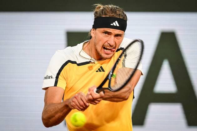 June 3, 2024, Paris, France, France: Alexander ZVEREV of Germany during the ninth day of Roland-Garros 2024, French Open 2024, Grand Slam tennis tournament at the Roland-Garros Stadium on June 03, 2024 in Paris, France. Paris France - ZUMAm308 20240603_zsp_m308_024 Copyright: xMatthieuxMirvillex