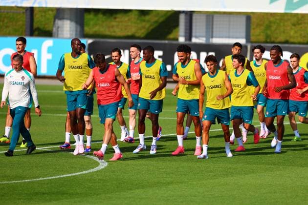 Portugal national football team, Selecao, training 03 06 2024, warm up, preparation for the European Championship 2024 , Copyright: FernandoxSoares