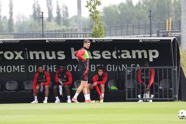 Belgium s Lois Openda, Belgium s Orel Mangala, Belgium s Thomas Meunier and Belgium s Axel Witsel pictured during a training session of Belgian national soccer team Red Devils, at the Royal Belgian Football Association s training center in Tubize, Tuesday 04 June 2024. Tomorrow the Red Devils are playing a friendly game against Montenegro, in preparation of the upcoming Euro 2024 European Championships in Germany. VIRGINIExLEFOUR  x93931063x