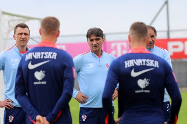 Croatia National Football Team - Training Session Head Coach of Croatia Zlatko Dalic (C) and coaches Mario Mandzukic (L) and Drazen Ladic (R) during training session of the Croatian national football team at the HNK Rijeka stadium in Rijeka, Croatia, on June 4, 2024. as part of preparations for the UEFA EURO, EM, Europameisterschaft,Fussball 2024. GoranxKovacic PIXSELL