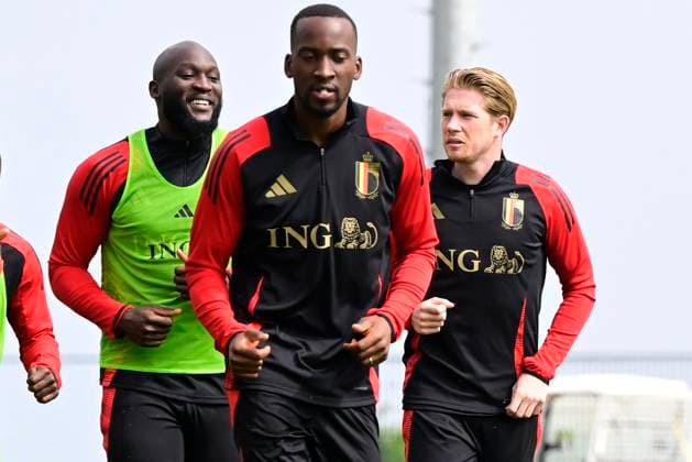 Media Activities of the Belgian National Football team - 20240604 TUBIZE, BELGIUM - JUNE 04 : Lukaku Romelu forward of Belgium and De Bruyne Kevin forward of Belgium pictured during a training session prior to the UEFA EURO, EM, Europameisterschaft,Fussball 2024 European Football Championship at the Belgian National Football center on June 04, 2024 in Tubize, Belgium, 04 06 2024 Tubize Belgium  Copyright: xPeterxDexVoechtx