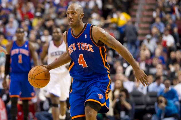 NBA, Basketball Herren, USA 2011: Knicks vs 76ers APR 06 April 6, 2011: New York Knicks point guard Chauncey Billups (4) bringing the ball up the court during the NBA game between the New York Knicks and the Philadelphia 76ers at the Wells Fargo Center in Philadelphia, Pennsylvania. The Knicks beat the 76ers, 97-92.(Credit Image: & 169; Chris Szagola Cal Media) Philadelphia Pennsylvania U.S. EDITORIAL USE ONLY Copyright: xx ZUMA-20110406_zaf_cs7_093.jpg ChrisxSzagolax csmphoto436816