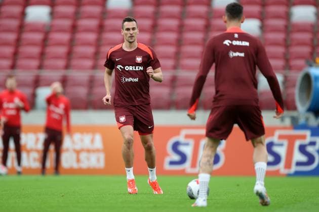 WARSZAWA 04.06.2024 TRENING REPREZENTACJI POLSKI--- POLISH FOOTBALL national team, Nationalteam TRAINING SESSION IN WARSAW ARKADIUSZ MILIK FOT. PIOTR KUCZA FOTOPYK NEWSPIX.PL --- Newspix.pl POLAND OUT!  240604PYK067