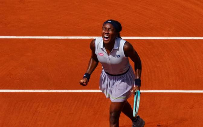 Coco Gauff celebrates her quarter final win over Ons Jabeur French Open Tennis, Day 10, Tennis, Roland Garros, Paris, France - 04 June 2024  Copyright: xJavierxGarcia Shutterstockx 14521933h