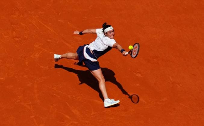 Ons Jabeur in quarter final action French Open Tennis, Day 10, Tennis, Roland Garros, Paris, France - 04 June 2024  Copyright: xJavierxGarcia Shutterstockx 14521933x