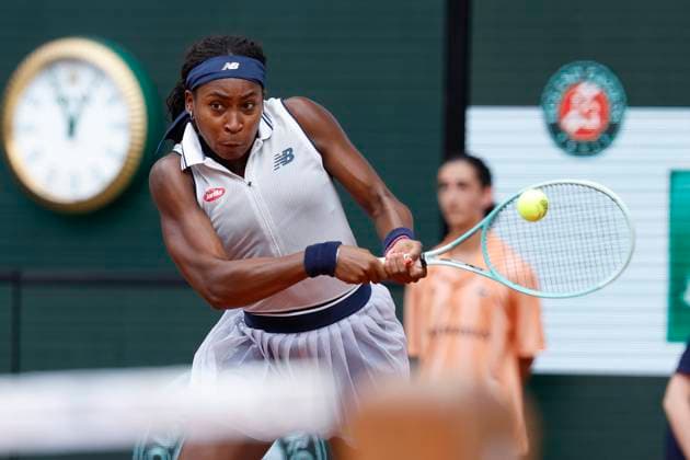June 4, 2024, Paris, Paris, France: June 3, 2024, Paris, Paris,Coco Gauf (USA) in action during the tennis Grand Slam of Roland Garros 2024, day 10, match between Coco Gauf (USA) and Ons Jabeur (TUN) at Roland Garros Stadium - on jjune 4 2024.Paris - France Paris France - ZUMAb253 20240604_zsp_b253_039 Copyright: xLoicxBaratouxx