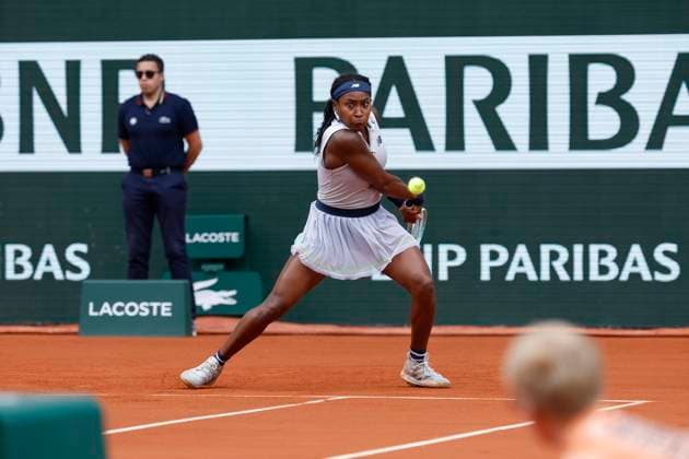 June 4, 2024, Paris, Paris, France: June 3, 2024, Paris, Paris,Coco Gauf (USA) in action during the tennis Grand Slam of Roland Garros 2024, day 10, match between Coco Gauf (USA) and Ons Jabeur (TUN) at Roland Garros Stadium - on jjune 4 2024.Paris - France Paris France - ZUMAb253 20240604_zsp_b253_043 Copyright: xLoicxBaratouxx