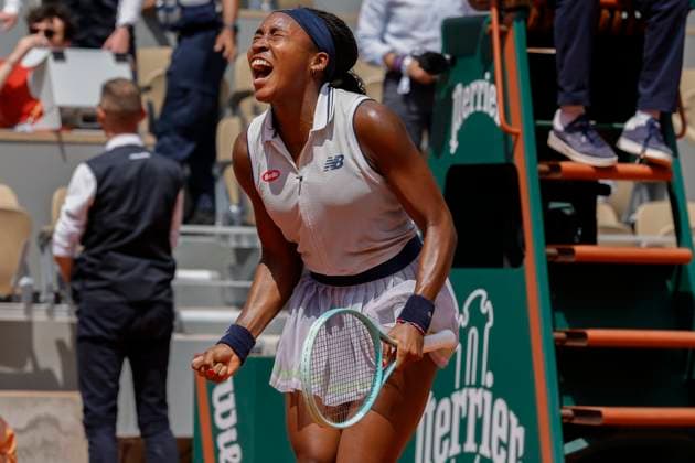 June 4, 2024, Paris, Paris, France: June 3, 2024, Paris, Paris,Coco Gauf (USA) celebrating her victory during the tennis Grand Slam of Roland Garros 2024, day 10, match between Coco Gauf (USA) and Ons Jabeur (TUN) at Roland Garros Stadium - on jjune 4 2024.Paris - France Paris France - ZUMAb253 20240604_zsp_b253_050 Copyright: xLoicxBaratouxx