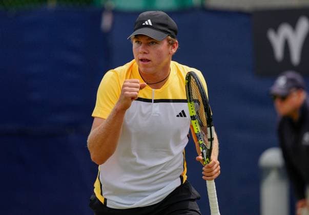 Number one tournament seed USA s Alex Michelson celebrates Lexus Surbiton Trophy, Day 2, Tennis, Surbiton Racket & Fitness Club, London, UK - 04 June 2024  Copyright: xDavexShopland Shutterstockx 14522071aw