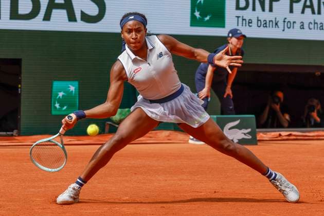 June 4, 2024, Paris, Paris, France: COCO GAUFF (USA) in action during the French Open, day 10, women s quarter-final match against O. Jabeur (TUN) at Roland Garros Stadium in Paris, France Gauff won 4:6, 6:2, 6:3. Paris France - ZUMAb253 20240604_zsp_b253_001 Copyright: xLoicxBaratouxx