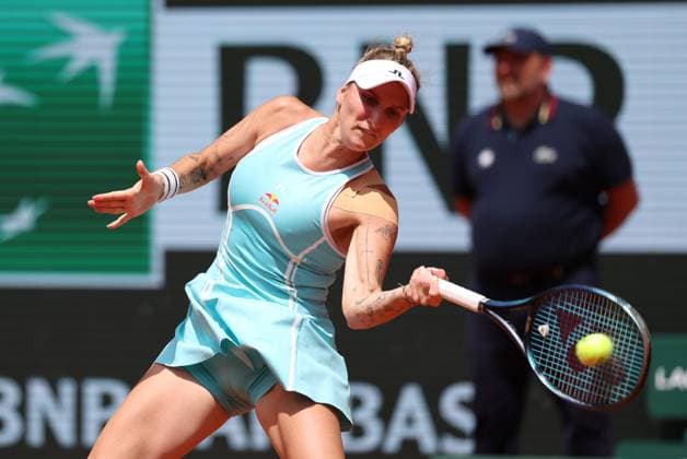 ROLAND GARROS 2024 Thierry Larret Maxppp. Tennis. Roland Garros 2024. Internationaux de France de tennis. Stade Roland Garros, Paris (75). Le 4 juin 2024. Quart de finale. Court Philippe Chatrier : Court Philippe Chatrier : Iga SWIATEK (POL) vs Marketa VONDROUSOVA (CZ) PARIS (75) STADE ROLAND GARROS PARIS ILE DE FRANCE FRANCE  Copyright: xThierryxLarret MAXPPPxThierryxLarretx TL_20240604_0180 0493239186st