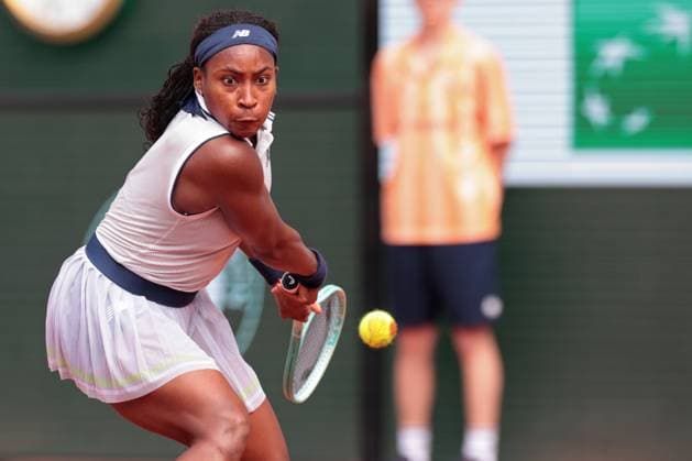 4th June 2024; Roland Garros, Paris, France; 2024 French Open Tennis tournament, Day 10; Coco Gauff (USA) a picture of concentration against Ons Jabeur (TUN)  ActionPlus12650732 JonxBromley