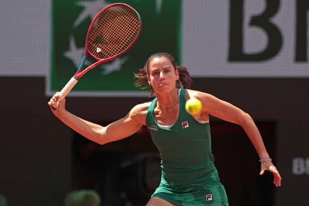 4th June 2024; Roland Garros, Paris, France; 2024 French Open Tennis tournament, Day 10; Emma Navarro (USA) and Diana Shnaider (RUS) in their match against Cristina Bucsa (ESP) and Monica Niculescu (ROU)  ActionPlus12650744 JonxBromley