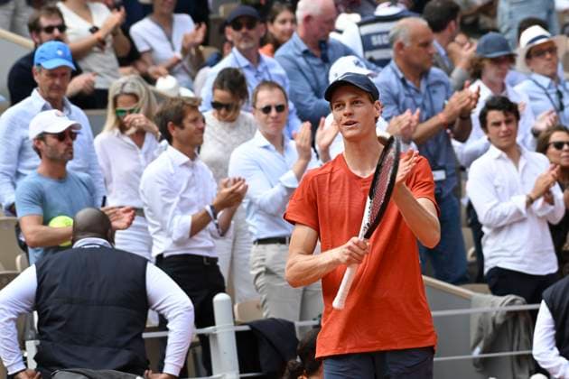 Grigor Dimitrov (BUL) Vs Jannik Sinner (ITA) TENNIS : Roland Garros 2024 - 04 06 2024 MichaelBaucher Panoramic 