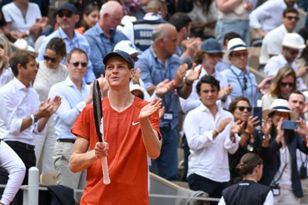 Grigor Dimitrov (BUL) Vs Jannik Sinner (ITA) TENNIS : Roland Garros 2024 - 04 06 2024 MichaelBaucher Panoramic 