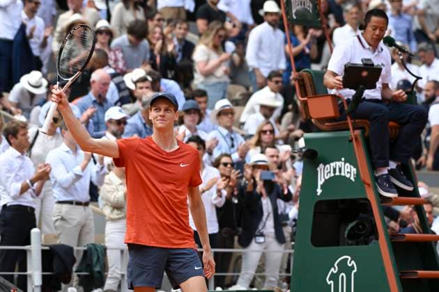 Grigor Dimitrov (BUL) Vs Jannik Sinner (ITA) TENNIS : Roland Garros 2024 - 04 06 2024 MichaelBaucher Panoramic 