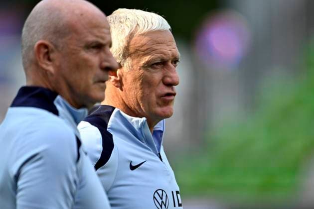 ENTRAINEMENT DES BLEUS PHOTOPQR L EST REPUBLICAIN Alexandre MARCHI ; METZ ; 04 06 2024 ; - EQUIPE DE FRANCE DE FOOTBALL - EURO 2024 - MATCH DE PREPARATION - ENTRAINEMENT. Stade Saint-Symphorien, Metz 4 juin 2024. Didier DESCHAMPS, sélectionneur de l Equipe de France, pendant la séance d entraînement. PHOTO Alexandre MARCHI. Metz, France, june 4th 2024 Training of France national team, Nationalteam before its preparation match for euro 2024 METZ Moselle France  Copyright: xPHOTOPQR L ESTxREPUBLICAIN MAXPPxAlexandrexMARCHIx 20240604NCY7765 20240604NCY7765