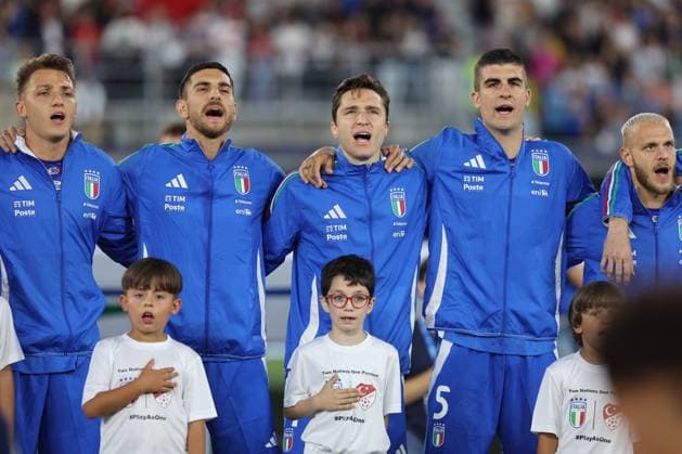 UEFA EUROPEAN FRIENDLY MATCH ITALY VS TURKEY IN BOLOGNA Bologna, Italy 4.06.2024: Italy player sing anthem before Uefa European friendly football match Italy vs Turkey at Stadio Renato Dall™Ara in Bologna. BOLOGNA DALL ARA italy italy Copyright: xmarcoxiacobucci