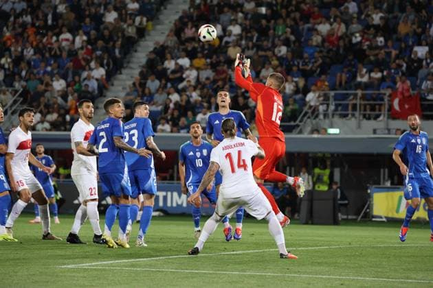 June 4, 2024, Bologna, Bologna, Emilia Romagna: during the preparation match for the 2024 European Football Championships in Germany the national team, Nationalteam faces a friendly match between Italy and Turkey at the Renato Dall Ara stadium in Bologna.In picture: Guglielmo Vicario Retegui of italy Bologna Emilia Romagna - ZUMAs236 20240604_aap_s236_016 Copyright: xFabioxSassox