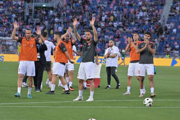 4th June 2024; Stadio Renato Dall Ara, Bologna, Italy; International Football Friendly, Italy versus Turkey; Turkey s players warm up ahead of kick-off.  ActionPlus12650964 AllxShotxLive