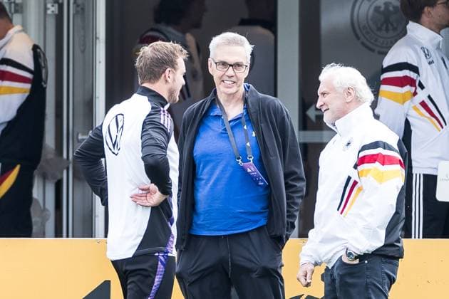 Training camp preparation UEFA EURO 2024 Germany 05 06 2024 Julian Nagelsmann Coach Germany , Gordon Herbert National Coach Germany Basketball Men and Rudi Völler DFB Director A National Team talk at the training ground Training camp preparation UEFA EURO 2024 Germany Training HerzoBase, Herzogenaurach on 05 06 2024 Copyright: xBEAUTIFULxSPORTS Wunderlx
