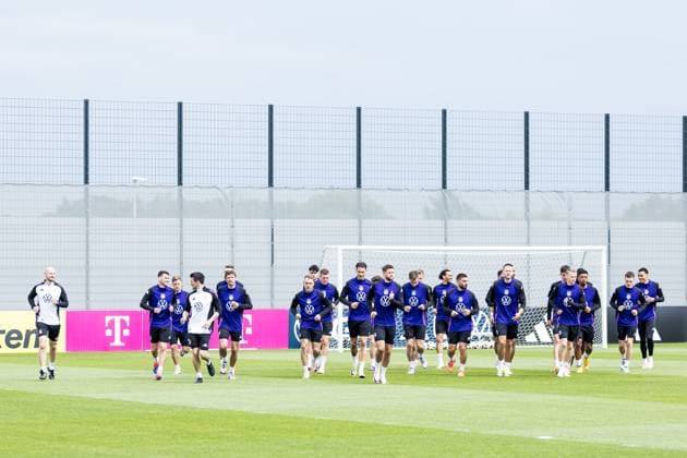 Training camp preparation UEFA EURO 2024 Germany 05 06 2024 Warm-up at the start of training Training camp preparation UEFA EURO 2024 Germany Training HerzoBase, Herzogenaurach on 05 06 2024 Copyright: xBEAUTIFULxSPORTS Wunderlx