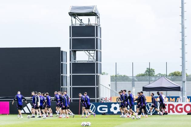 Training camp preparation UEFA EURO 2024 Germany 05 06 2024 Warm-up at the start of training Training camp preparation UEFA EURO 2024 Germany Training HerzoBase, Herzogenaurach on 05 06 2024 Copyright: xBEAUTIFULxSPORTS Wunderlx