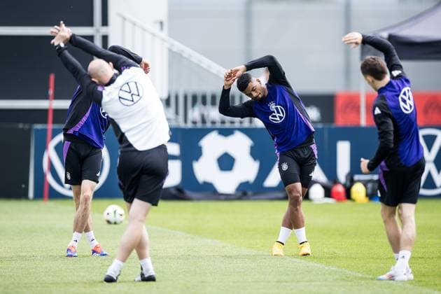 Training camp preparation UEFA EURO 2024 Germany 05 06 2024 Benjamin Henrichs Germany, 20 stretches Training camp preparation UEFA EURO 2024 Germany Training HerzoBase, Herzogenaurach on 05 06 2024 Copyright: xBEAUTIFULxSPORTS Wunderlx