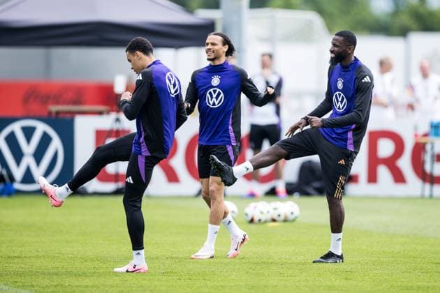 Training camp preparation UEFA EURO 2024 Germany 05 06 2024 Leroy Sane Germany , Antonio Rüdiger Germany stretch Training camp preparation UEFA EURO 2024 Germany Training HerzoBase, Herzogenaurach on 05 06 2024 Copyright: xBEAUTIFULxSPORTS Wunderlx