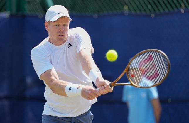 Great Britain s Kyle Edmund as he loses in 1st Round Lexus Surbiton Trophy, Day 3, Tennis, Surbiton Racket & Fitness Club, London, UK - 05 June 2024  Copyright: xDavexShopland Shutterstockx 14522109aw
