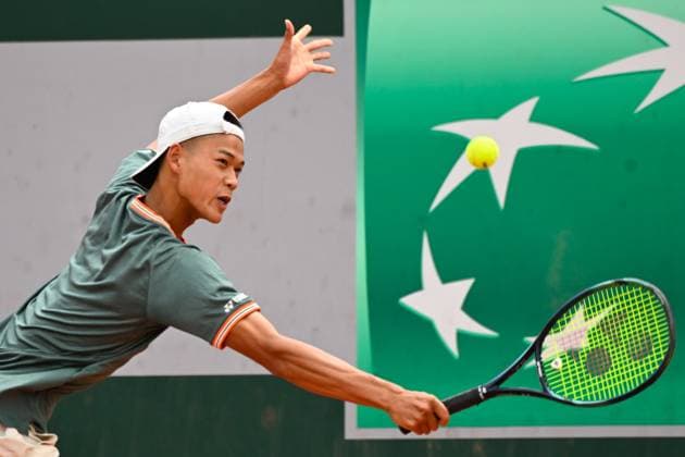 Rei Sakamoto ( JPN ) during the 2024 French Open at Roland Garros on June 5, 2024 in Paris, France. ( Photo by federico pestellini panoramic ) - TENNIS : Roland Garros 2024 - Internationaux de France - 05 06 2024 FedericoPestellini Panoramic 