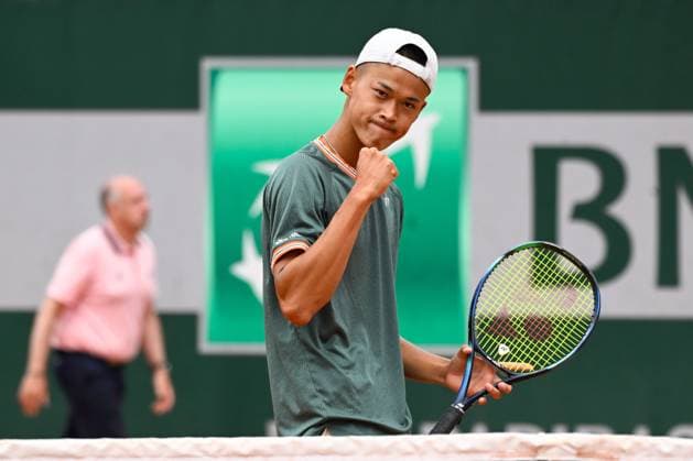 Rei Sakamoto ( JPN ) during the 2024 French Open at Roland Garros on June 5, 2024 in Paris, France. ( Photo by federico pestellini panoramic ) - TENNIS : Roland Garros 2024 - Internationaux de France - 05 06 2024 FedericoPestellini Panoramic 