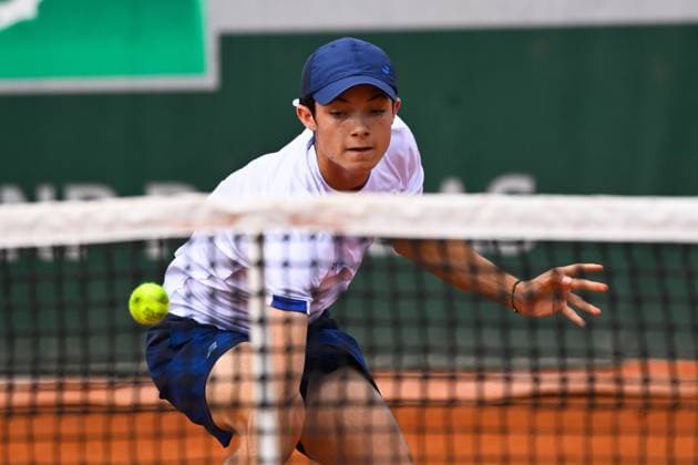 Mae Malige (FRA ) during the 2024 French Open at Roland Garros on June 5, 2024 in Paris, France. ( Photo by federico pestellini panoramic ) - TENNIS : Roland Garros 2024 - Internationaux de France - 05 06 2024 FedericoPestellini Panoramic 