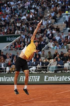 ROLAND GARROS 2024 Thierry Larret Maxppp. Tennis. Roland Garros 2024. Internationaux de France de tennis. Stade Roland Garros, Paris (75). Le 5 juin 2024. Quart de finale. Court Philippe Chatrier : Court Philippe Chatrier : Alexander ZVEREV (GER) vs Alex de MINAUR (AUS) PARIS (75) STADE ROLAND GARROS PARIS ILE DE FRANCE FRANCE  Copyright: xThierryxLarret MAXPPPxThierryxLarretx TL_20240605_1016 0493932825st