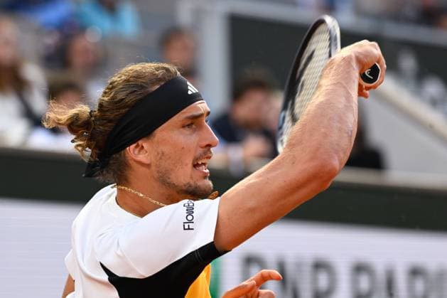 Alexander Zverev ( Allemagne ) during the 2024 French Open at Roland Garros on June 5, 2024 in Paris, France. ( Photo by federico pestellini panoramic ) - TENNIS : Roland Garros 2024 - Internationaux de France - 05 06 2024 FedericoPestellini Panoramic 