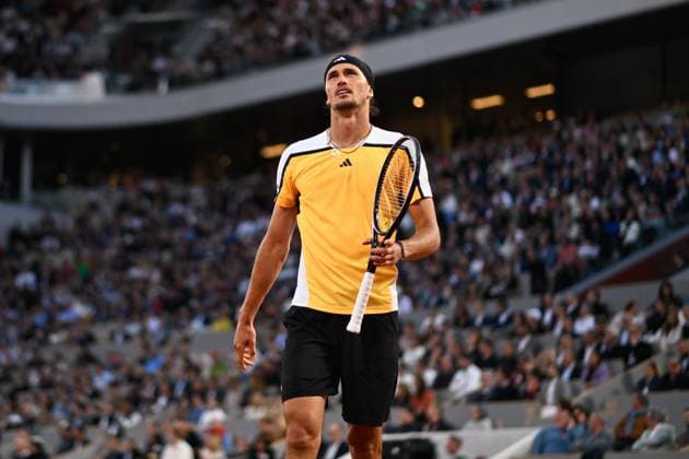Alexander Zverev ( Allemagne ) during the 2024 French Open at Roland Garros on June 5, 2024 in Paris, France. ( Photo by federico pestellini panoramic ) - TENNIS : Roland Garros 2024 - Internationaux de France - 05 06 2024 FedericoPestellini Panoramic 