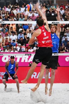 (L-R) Matthew Immers of Netherlands, Ondrej Perusic of Czech Republic and Steven van de Velde of Netherlands in action during the Pro Tour Ostrava match Ondrej Perusic and David Schweiner of Czech Republic vs Steven van de Velde and Matthew Immers of Netherlands, Ostrava, Czech Republic, June 6, 2024. (CTKxPhoto JaroslavxOzana) CTKPhotoP2024060604054  CTKPhotoP2024060604054