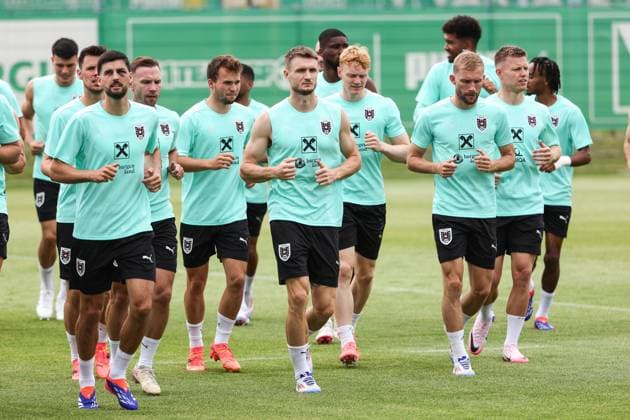 SOCCER - UEFA EURO, EM, Europameisterschaft,Fussball 2024 VIENNA,AUSTRIA,06.JUN.24 - SOCCER - UEFA European Championship, EM, Europameisterschaft preview, OEFB training camp, training. Image shows the team of AUT.  GEPAxpictures xArminxRauthner