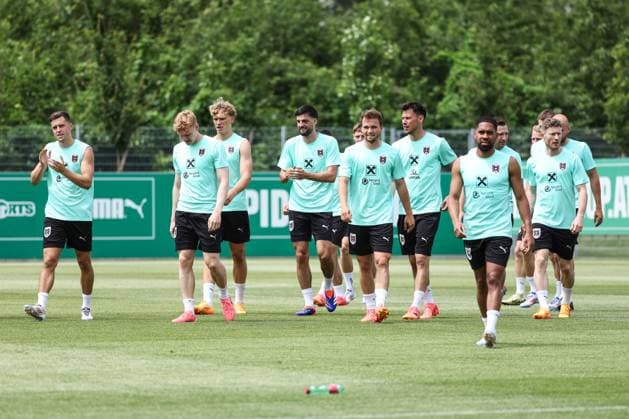 SOCCER - UEFA EURO, EM, Europameisterschaft,Fussball 2024 VIENNA,AUSTRIA,06.JUN.24 - SOCCER - UEFA European Championship, EM, Europameisterschaft preview, OEFB training camp, training. Image shows the team of AUT.  GEPAxpictures xArminxRauthner