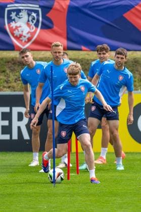 (L-R) Lukas Cerv, Antonin Barak, Pavel Sulc, Mojmir Chytil and Robin Hranac at the Czech national football team s training camp before the European Football Championships in Schladming, Germany, June 6, 2024. (CTKxPhoto VaclavxPancer) CTKPhotoP2024060604529  CTKPhotoP2024060604529