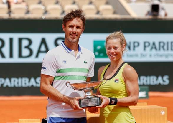 Laura Siegemund GER , Edouard Roger Vasselin FRA , Mixed Doubles, Award Ceremony, Presentation Tennis French Open 2024 Roland Garros Paris France 6 June 2024 Copyright: xJuergenxHasenkopfx