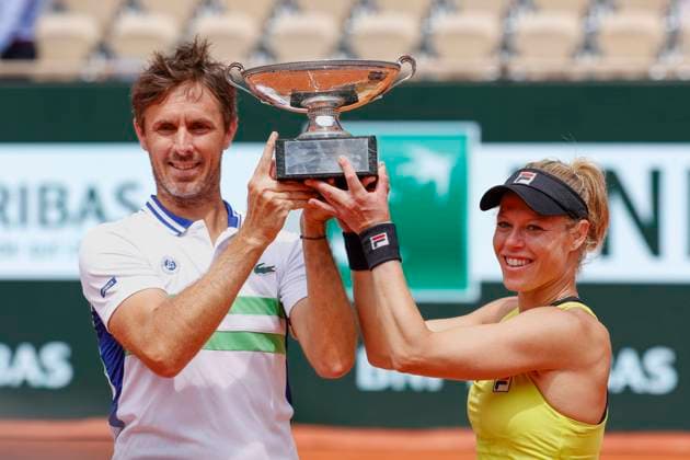 Laura Siegemund GER , Edouard Roger Vasselin FRA , Mixed Doubles, Award Ceremony, Presentation Tennis French Open 2024 Roland Garros Paris France 6 June 2024 Copyright: xJuergenxHasenkopfx