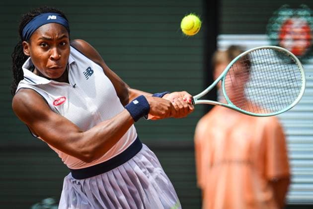 June 6, 2024, Paris, France, France: COCO GAUFF of United States in action against I. Swiatek (POL) during their women s semi-final match at the French Open at the Roland Garros Stadium in Paris, France. Swiatek won 6:2, 6:4. Paris France - ZUMAm308 20240606_zsp_m308_003 Copyright: xMatthieuxMirvillex