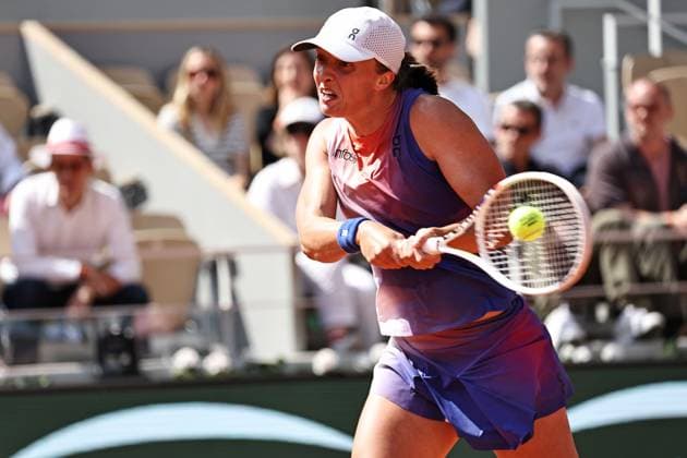 Iga Swiatek, POL, during semifinal of 2024 French Open at Roland Garros, Paris, 06 06 2024