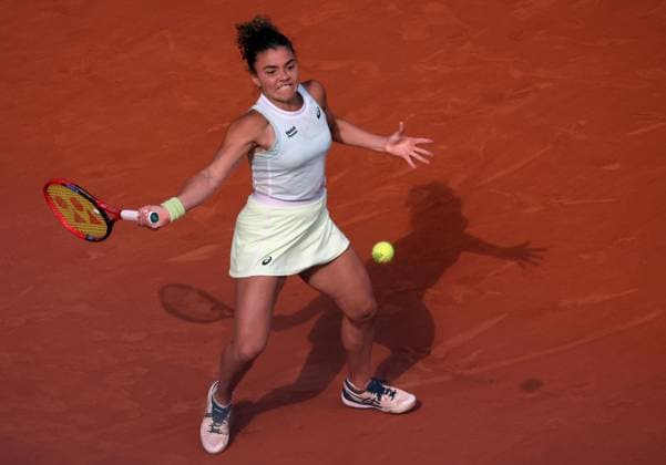 Jasmine Paolini of Italy plays against Mirra Andreeva of Russia during their semi-final match at the French Tennis Open in Roland Garros in Paris, France, on Thursday, June 6, 2024. Paolini won 6-3, 6-1 and qualified for the final.  PAR20240606136 MAYAxVIDON-WHITE
