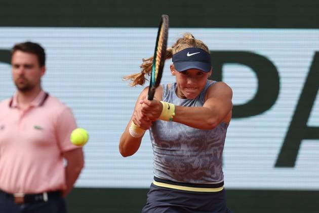 ROLAND GARROS 2024 Thierry Larret Maxppp. Tennis. Roland Garros 2024. Internationaux de France de tennis. Stade Roland Garros, Paris (75). Le 6 juin 2024. Demi finale dames. Court Philippe Chatrier : Court Philippe Chatrier : Jasmine PAOLINI (ITA) vs Mirra ANDREEVA (RUS) PARIS (75) STADE ROLAND GARROS PARIS ILE DE FRANCE FRANCE  Copyright: xThierryxLarret MAXPPPxThierryxLarretx TL_20240606_1005 0504470560st