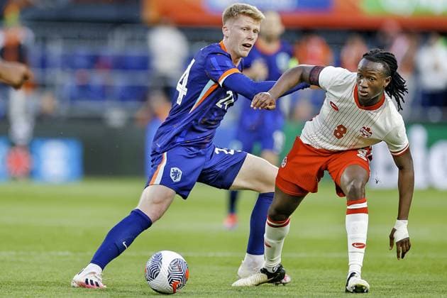ROTTERDAM, 06-06-2024, Stadium de Kuip, Friendly match between Netherlands and Canada. player Netherlands Jerdy Schouten vs player Canada Ismael Kone Netherlands - Canada (friendly)  x25432518x Copyright: